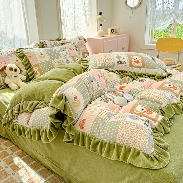 91家纺网 家纺一手货源 找家纺 归属 2025新款韩版花边牛奶绒四件套 童趣乐园