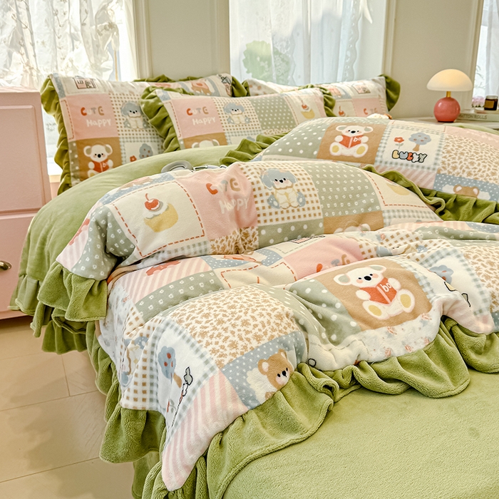 91家纺网 家纺一手货源 找家纺 归属 2025新款韩版花边牛奶绒四件套 童趣乐园