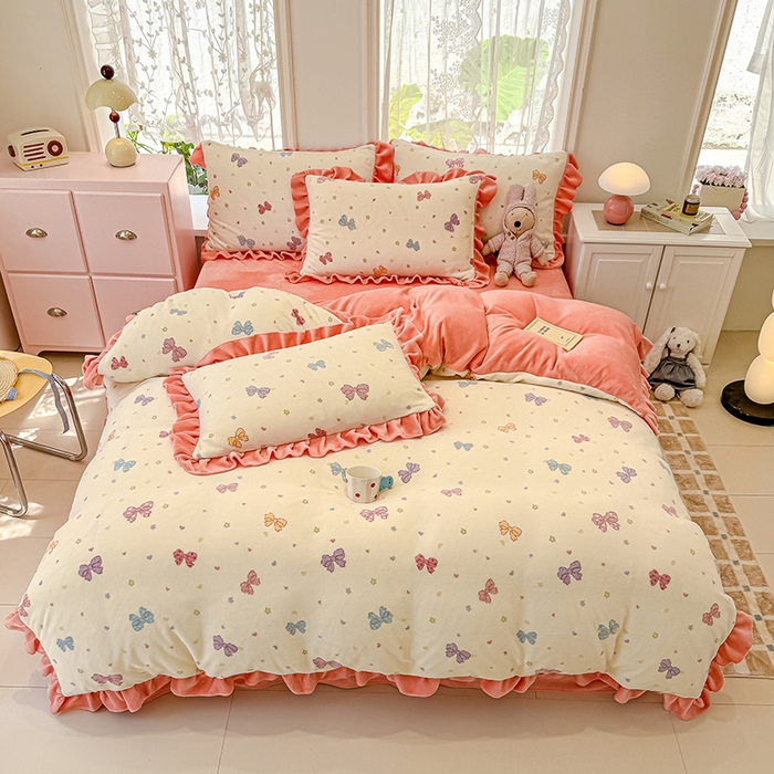 91家纺网 家纺一手货源 找家纺 归属 2025新款韩版花边牛奶绒四件套 星空蝴蝶