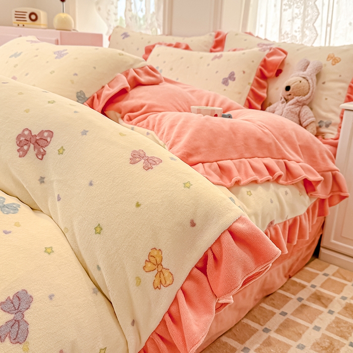 91家纺网 家纺一手货源 找家纺 归属 2025新款韩版花边牛奶绒四件套 星空蝴蝶