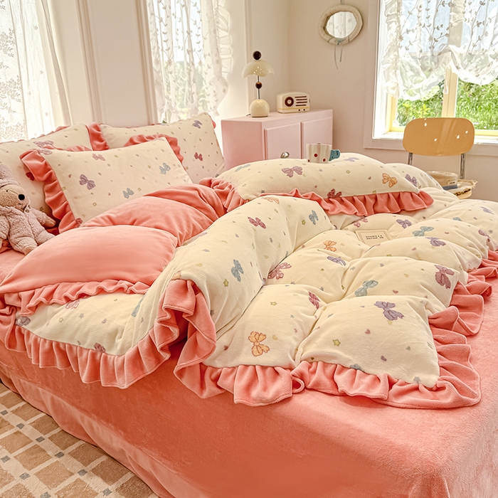 91家纺网 家纺一手货源 找家纺 归属 2025新款韩版花边牛奶绒四件套 星空蝴蝶