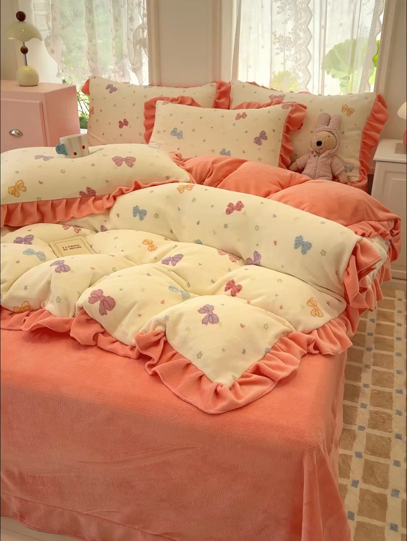 91家纺网 家纺一手货源 找家纺 归属 2025新款韩版花边牛奶绒四件套 星空蝴蝶