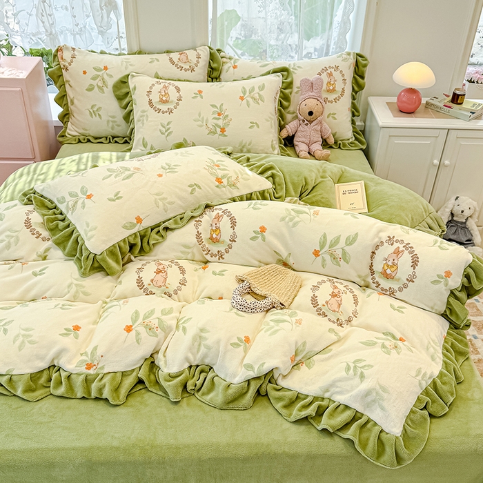 归属 2025新款韩版花边牛奶绒四件套 叶伴萌兔