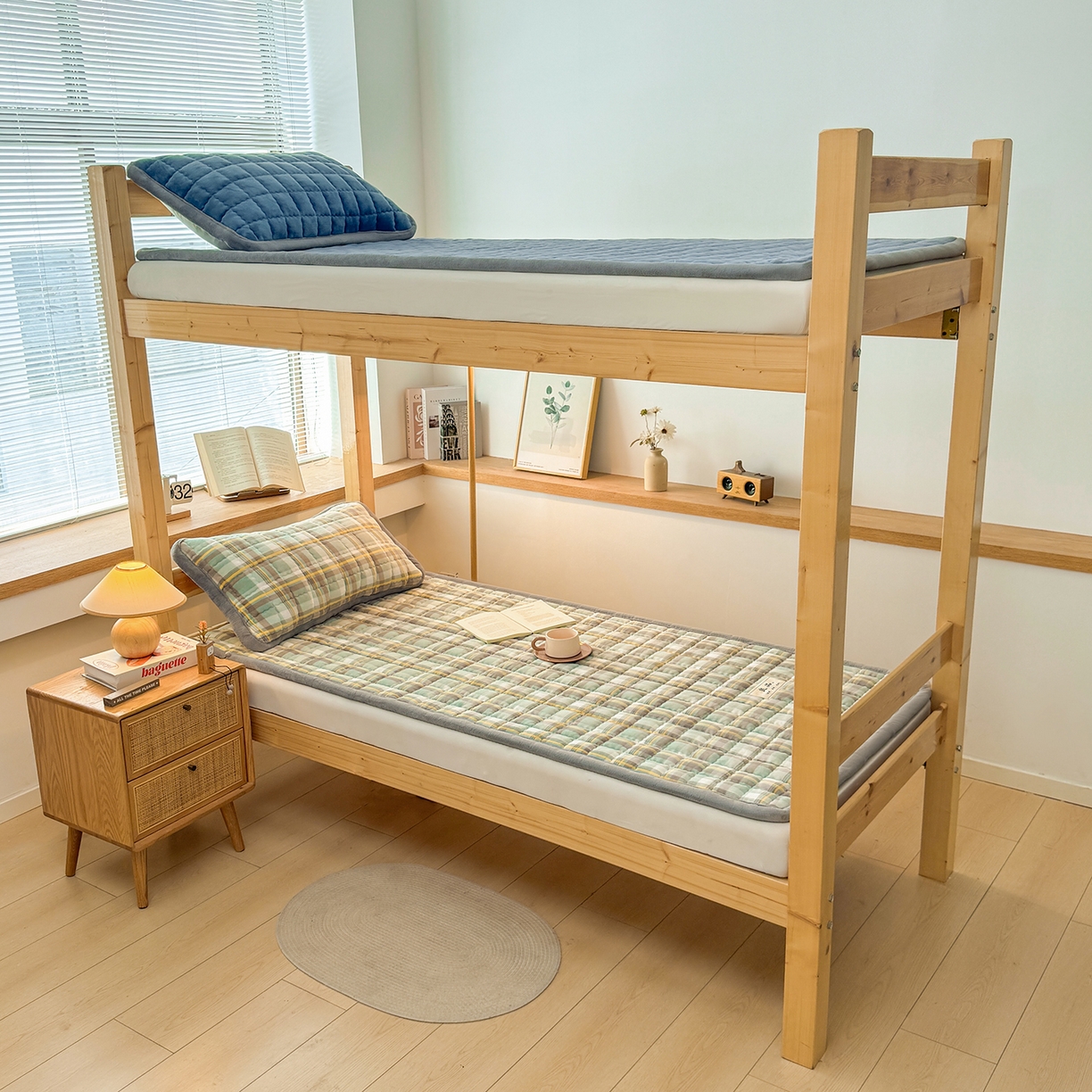 91家纺网 家纺一手货源 找家纺 喜居 【加厚200g夹棉】2025新款无印风良品牛奶绒床垫床褥子 良品-简兮绿