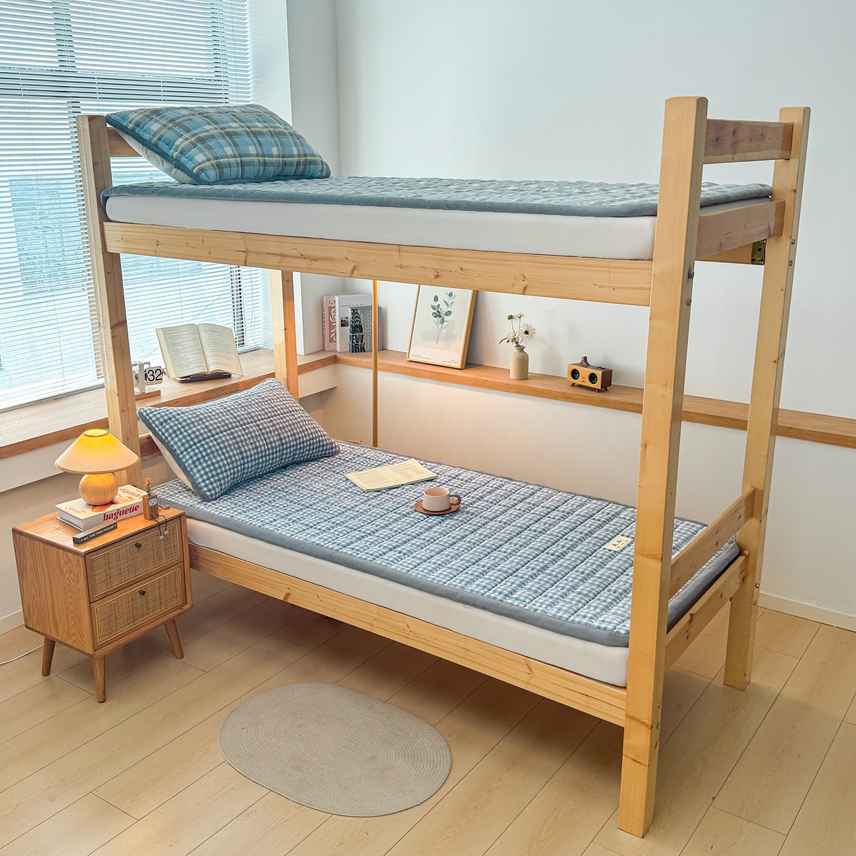 91家纺网 家纺一手货源 找家纺 喜居 【加厚200g夹棉】2025新款无印风良品牛奶绒床垫床褥子 良品-蓝小格