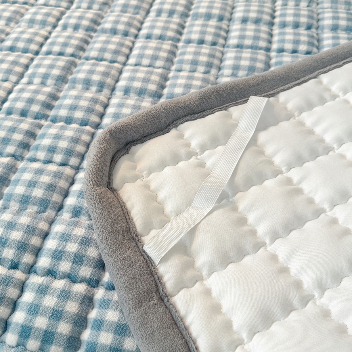 91家纺网 家纺一手货源 找家纺 喜居 【加厚200g夹棉】2025新款无印风良品牛奶绒床垫床褥子 良品-蓝小格