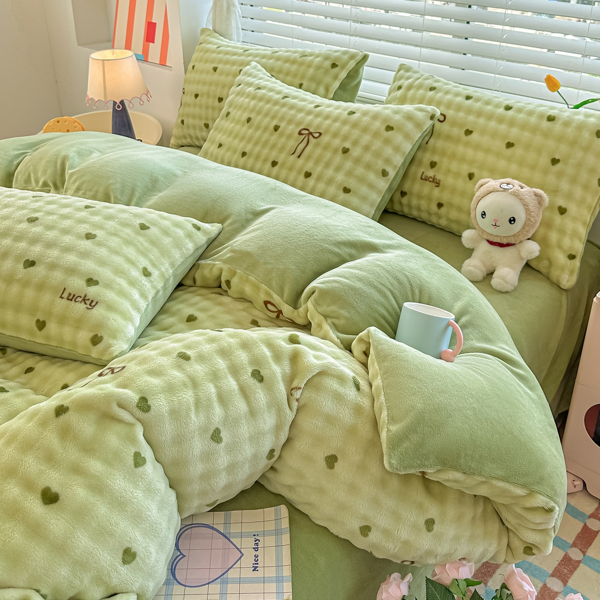 91家纺网 家纺一手货源 找家纺 （总）归属 2025新款牛奶绒泡泡绒四件套（提供买家秀）