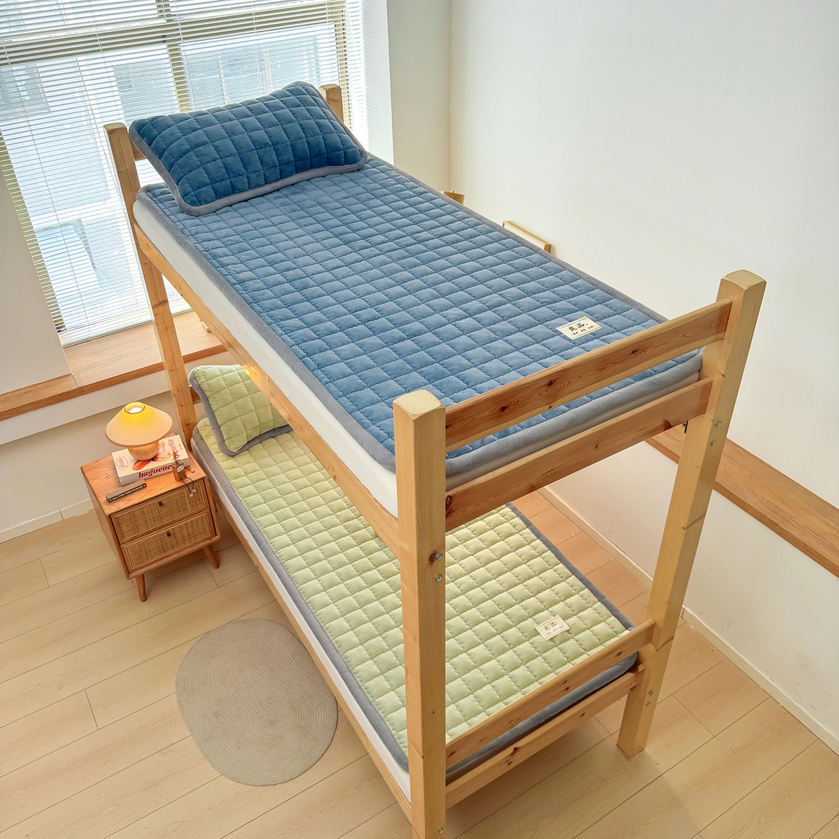 91家纺网 家纺一手货源 找家纺 喜居 【加厚200g夹棉】2025新款无印风良品牛奶绒床垫床褥子 良品-香草绿