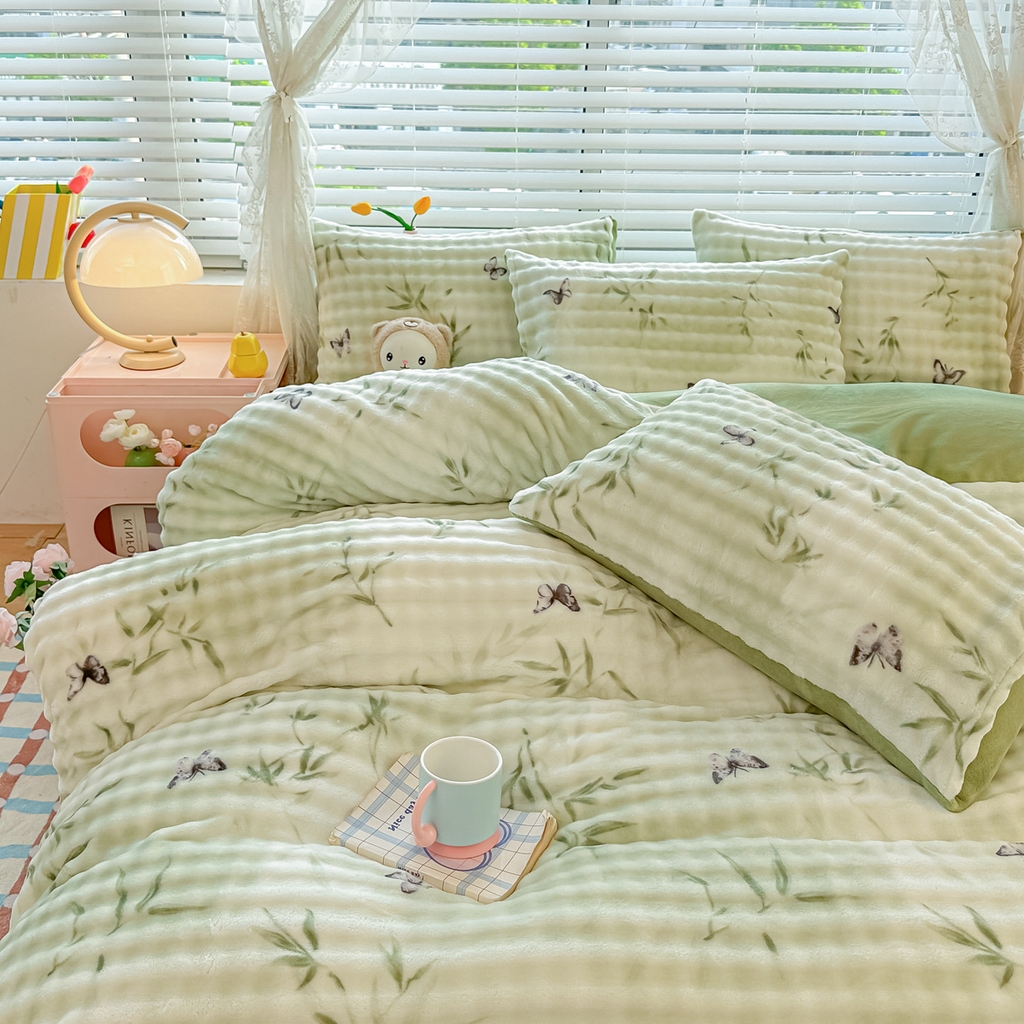 91家纺网 家纺一手货源 找家纺 归属 2025新款牛奶绒泡泡绒四件套 翠竹蝶