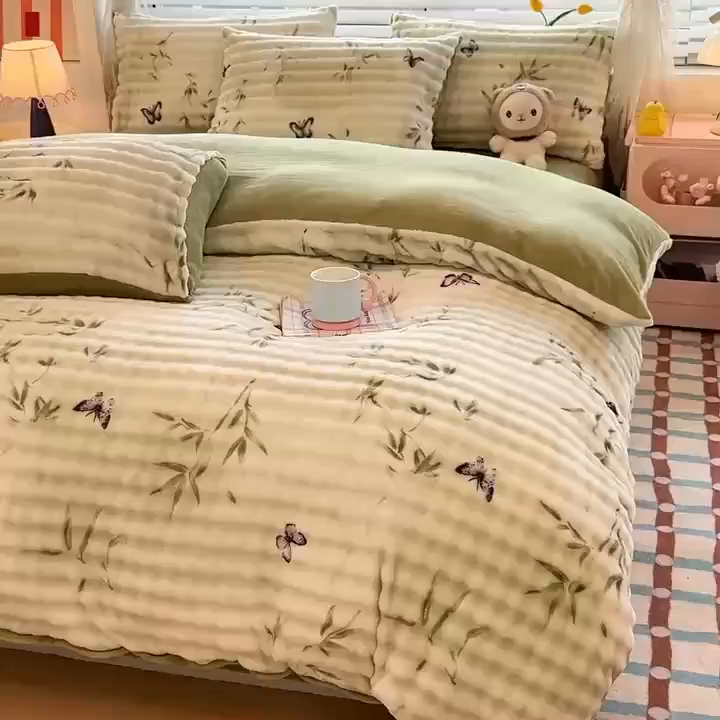91家纺网 家纺一手货源 找家纺 归属 2025新款牛奶绒泡泡绒四件套 翠竹蝶