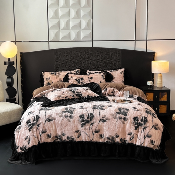 91家纺网 家纺一手货源 找家纺 创爱家纺 2025新款法式韩版花边兔毛绒印花四件套 法式花边-简爱