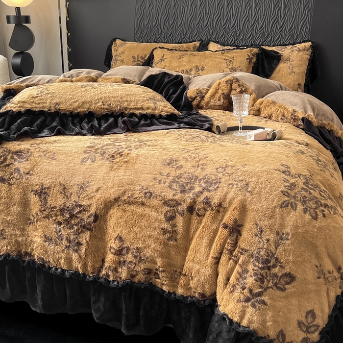 91家纺网 家纺一手货源 找家纺 （总）创爱家纺 2025新款法式韩版花边兔毛绒印花四件套