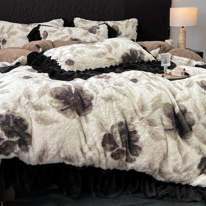 91家纺网 家纺一手货源 找家纺 （总）创爱家纺 2025新款法式韩版花边兔毛绒印花四件套