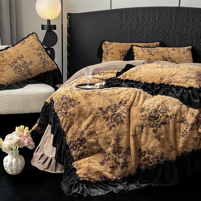 91家纺网 家纺一手货源 找家纺 创爱家纺 2025新款法式韩版花边兔毛绒印花四件套 法式花边-晚意