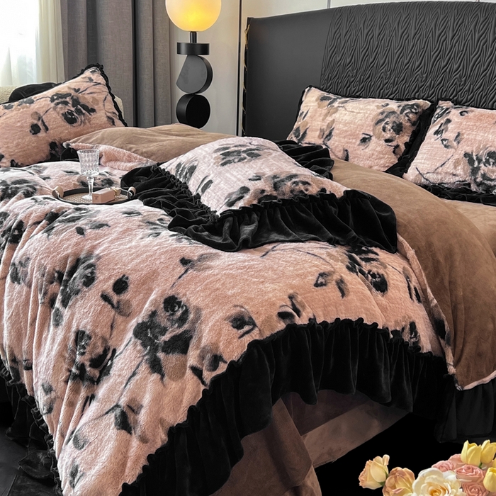 91家纺网 家纺一手货源 找家纺 创爱家纺 2025新款法式韩版花边兔毛绒印花四件套 法式花边-简爱