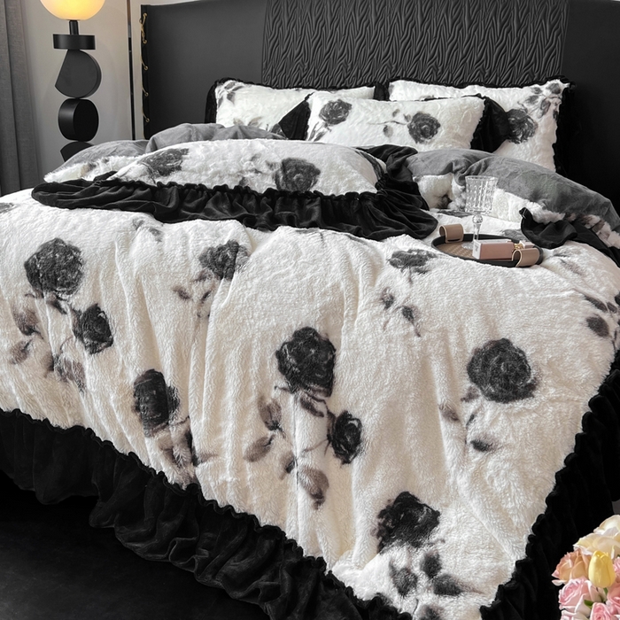 91家纺网 家纺一手货源 找家纺 创爱家纺 2025新款法式韩版花边兔毛绒印花四件套 法式花边-玫瑰