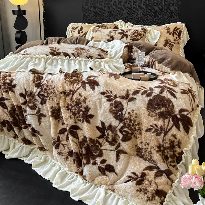 91家纺网 家纺一手货源 找家纺 创爱家纺 2025新款法式韩版花边兔毛绒印花四件套 法式花边-映秋