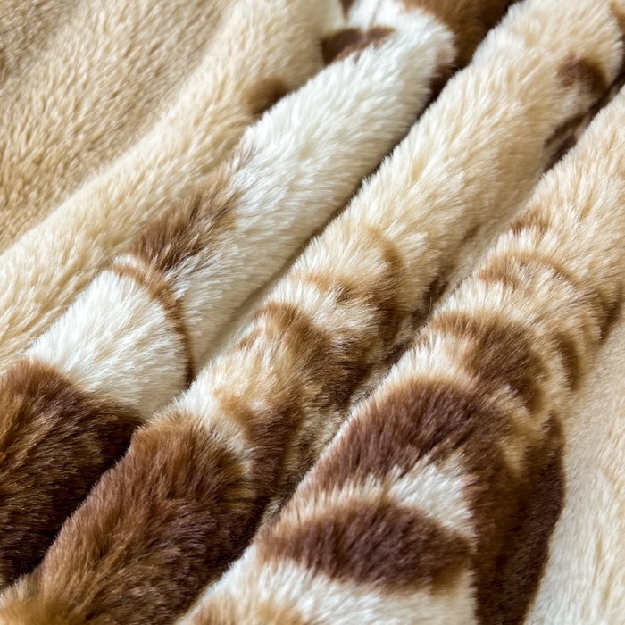 91家纺网 家纺一手货源 找家纺 创爱家纺 2025新款法式韩版花边兔毛绒印花四件套 法式花边-映秋