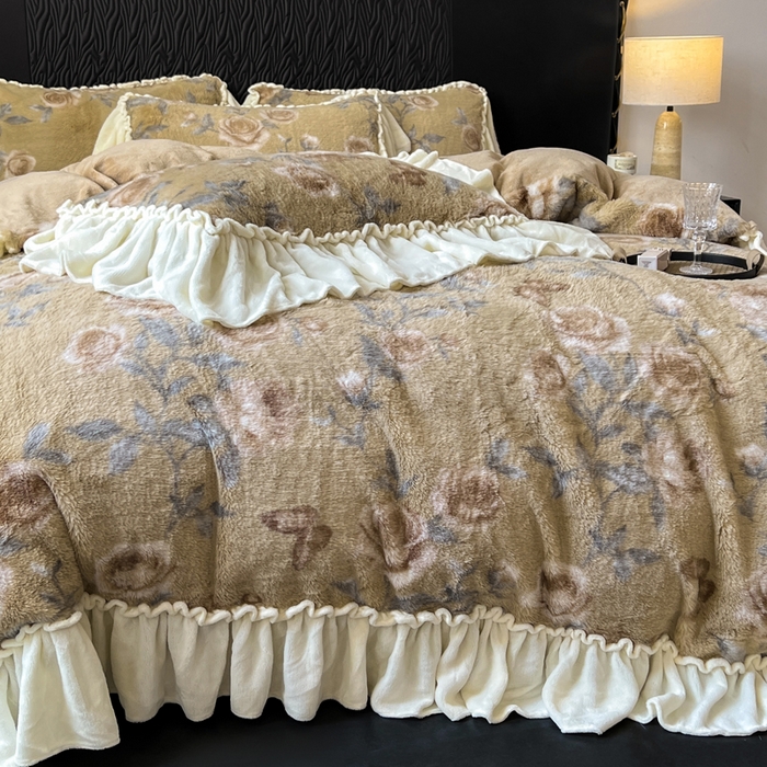 91家纺网 家纺一手货源 找家纺 创爱家纺 2025新款法式韩版花边兔毛绒印花四件套 法式花边-若汐