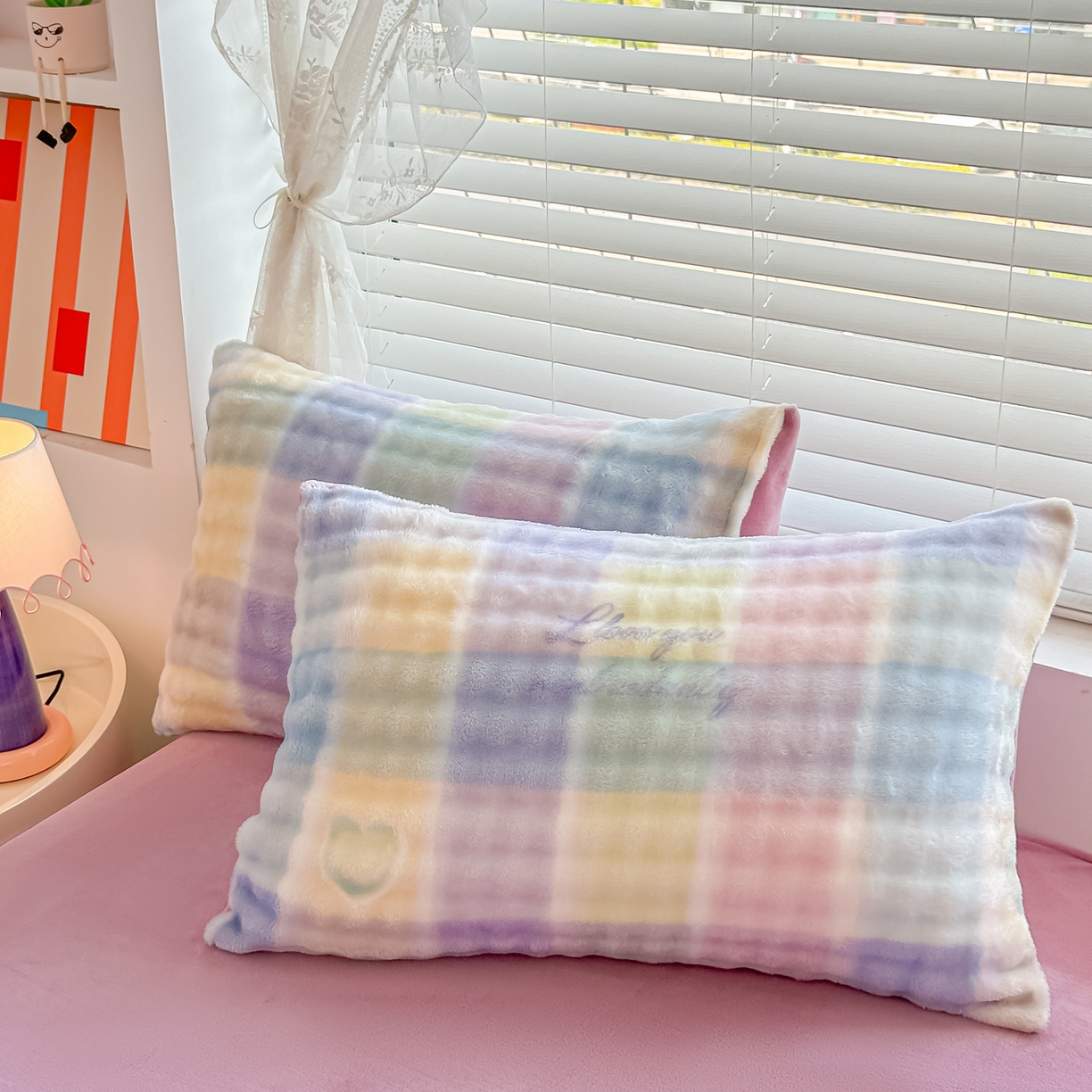 91家纺网 家纺一手货源 找家纺 归属 2025新款牛奶绒泡泡绒四件套 幻彩格