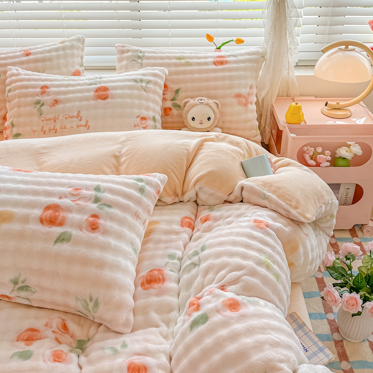 91家纺网 家纺一手货源 找家纺 归属 2025新款牛奶绒泡泡绒四件套 暖玫瑰