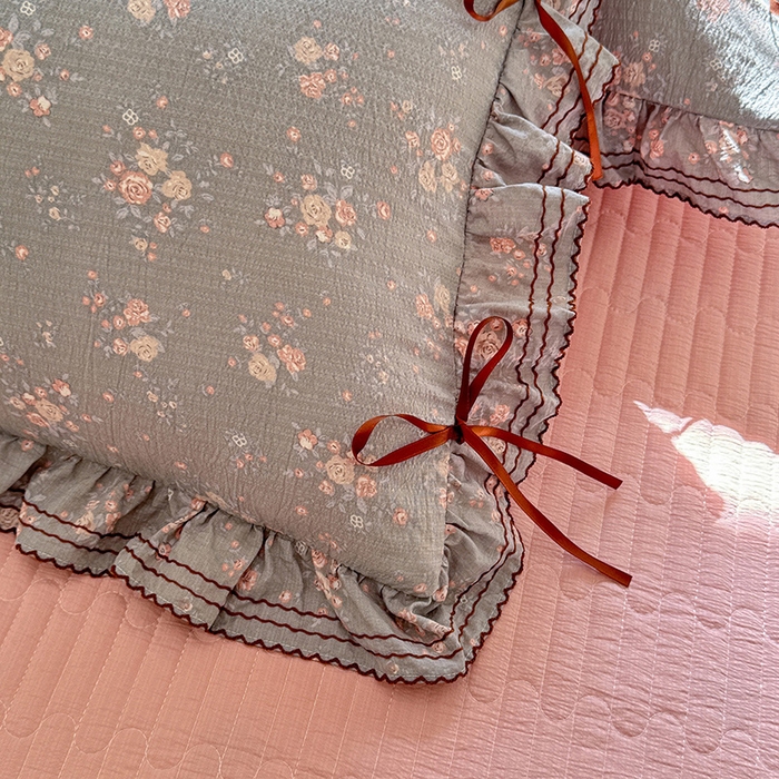 91家纺网 家纺一手货源 找家纺 韩约家纺 2025新款韩约1韩式蝴蝶结床盖款棉麻四件套 伊洛