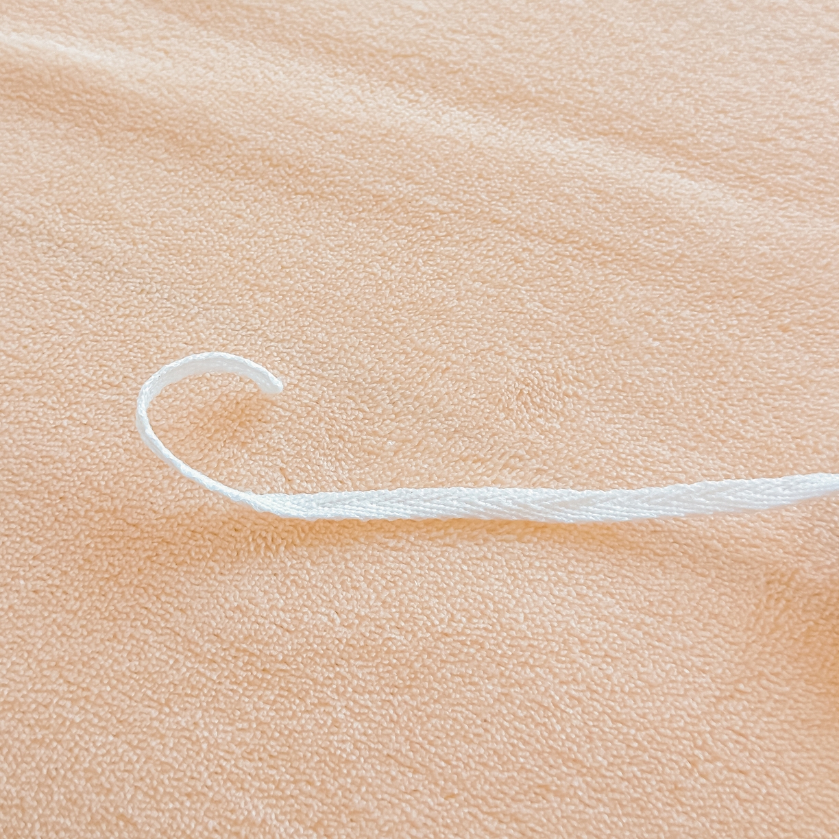 91家纺网 家纺一手货源 找家纺 归属 2025新款牛奶绒泡泡绒四件套 暖玫瑰