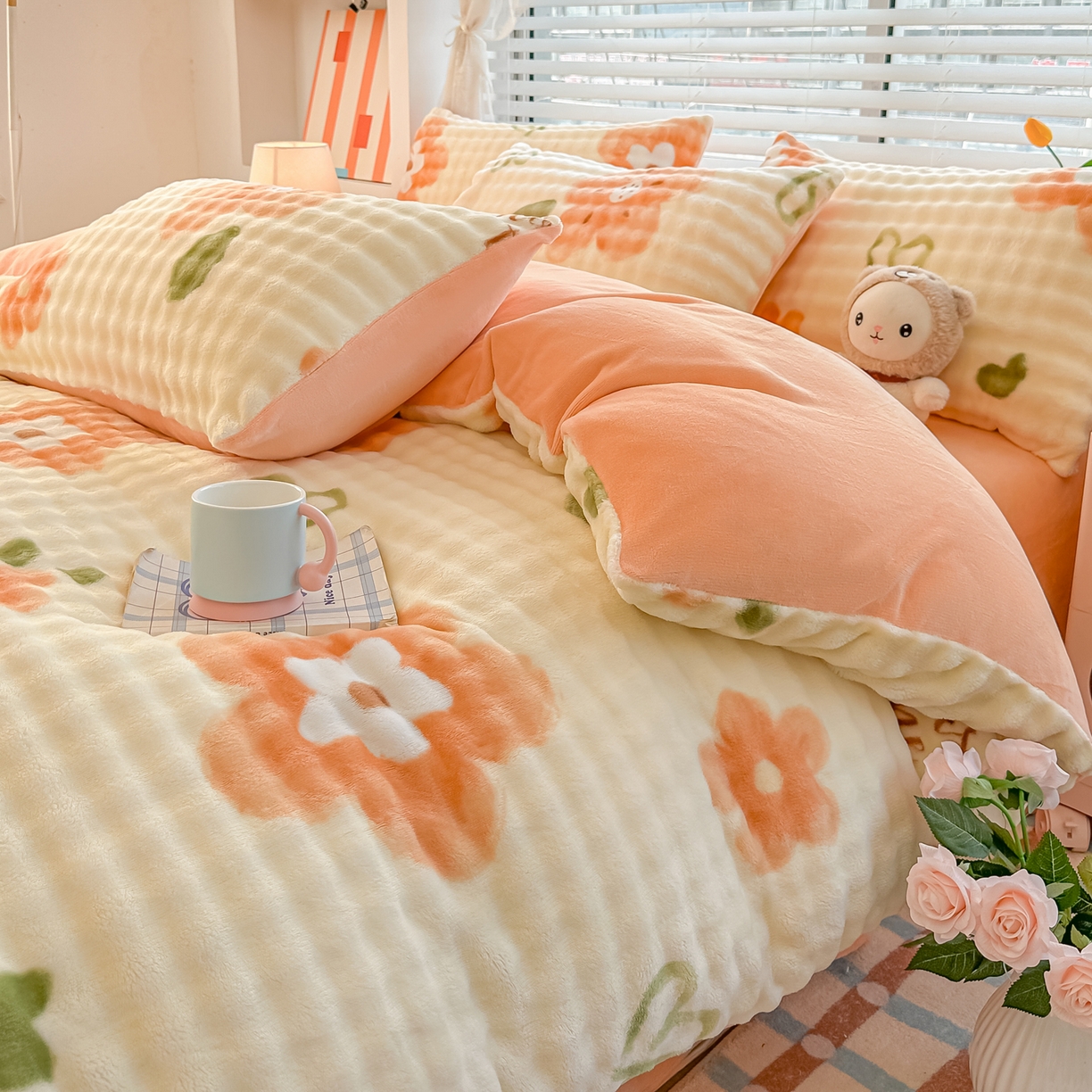 91家纺网 家纺一手货源 找家纺 归属 2025新款牛奶绒泡泡绒四件套 太阳花