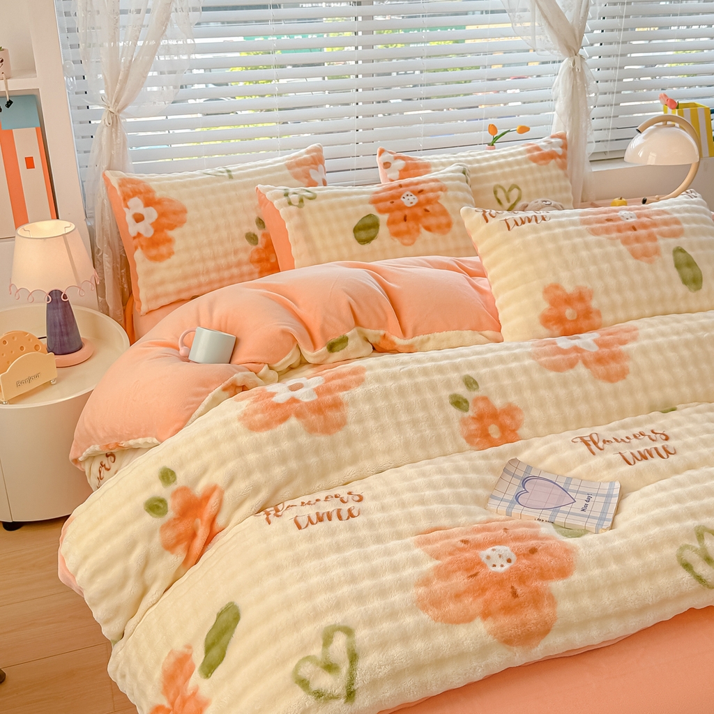 91家纺网 家纺一手货源 找家纺 归属 2025新款牛奶绒泡泡绒四件套 太阳花