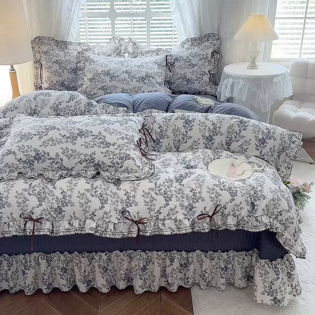 91家纺网 家纺一手货源 找家纺 韩约家纺 2025新款韩约1韩式蝴蝶结床盖款棉麻四件套 兰玲花