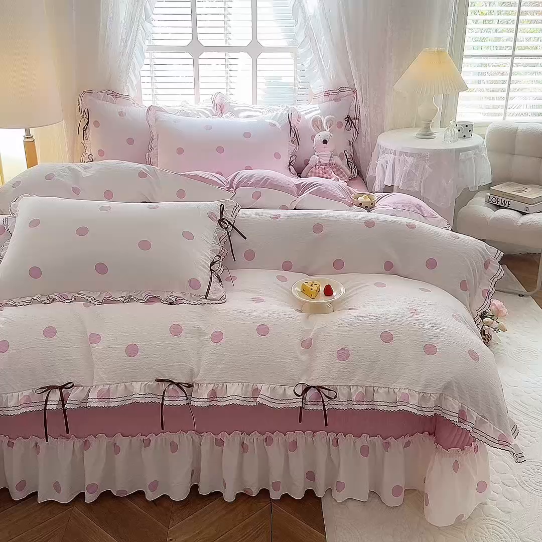 91家纺网 家纺一手货源 找家纺 韩约家纺 2025新款韩约1韩式蝴蝶结床盖款棉麻四件套 波波粉