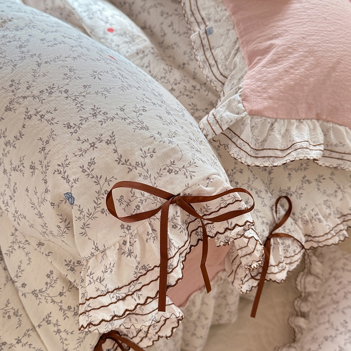 91家纺网 家纺一手货源 找家纺 韩约家纺 2025新款韩约1韩式蝴蝶结床盖款棉麻四件套 初颜