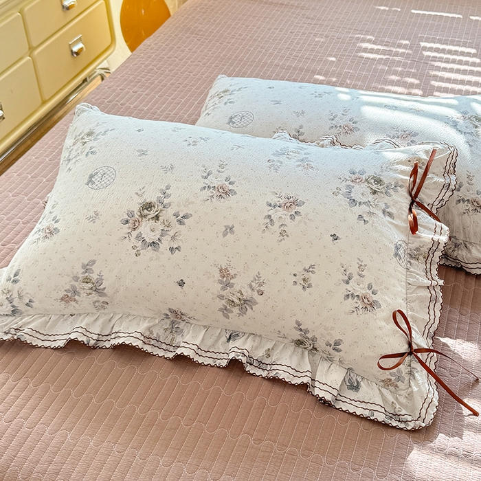 91家纺网 家纺一手货源 找家纺 韩约家纺 2025新款韩约1韩式蝴蝶结床盖款棉麻四件套 芳华