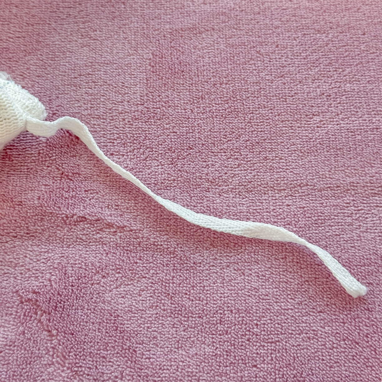 91家纺网 家纺一手货源 找家纺 归属 2025新款牛奶绒泡泡绒四件套 樱桃儿