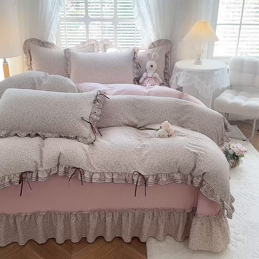 91家纺网 家纺一手货源 找家纺 韩约家纺 2025新款韩约1韩式蝴蝶结床盖款棉麻四件套 心动