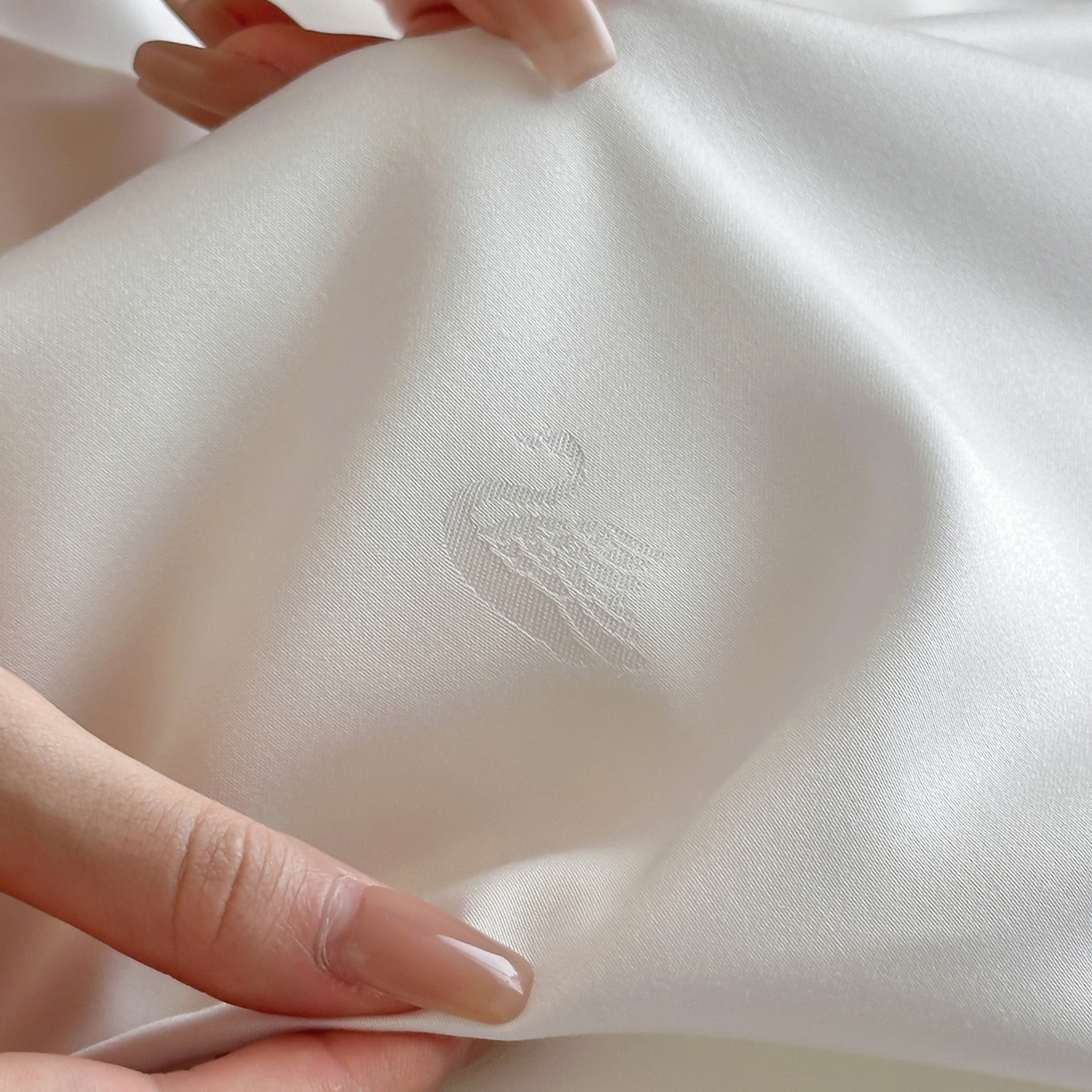 91家纺网 家纺一手货源 找家纺 （总）一加一 2025新款臻翠剪花蛋白抗菌被子被芯-轻羽梦