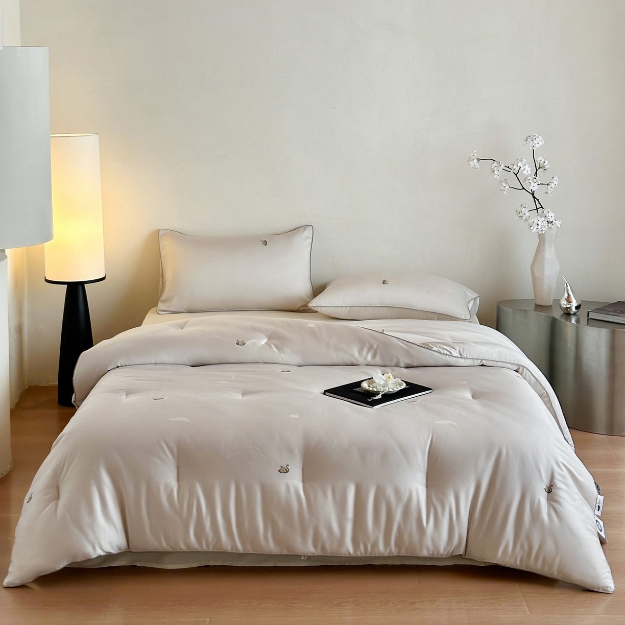 91家纺网 家纺一手货源 找家纺 一加一 2025新款臻翠剪花蛋白抗菌被子被芯-轻羽梦 星空灰