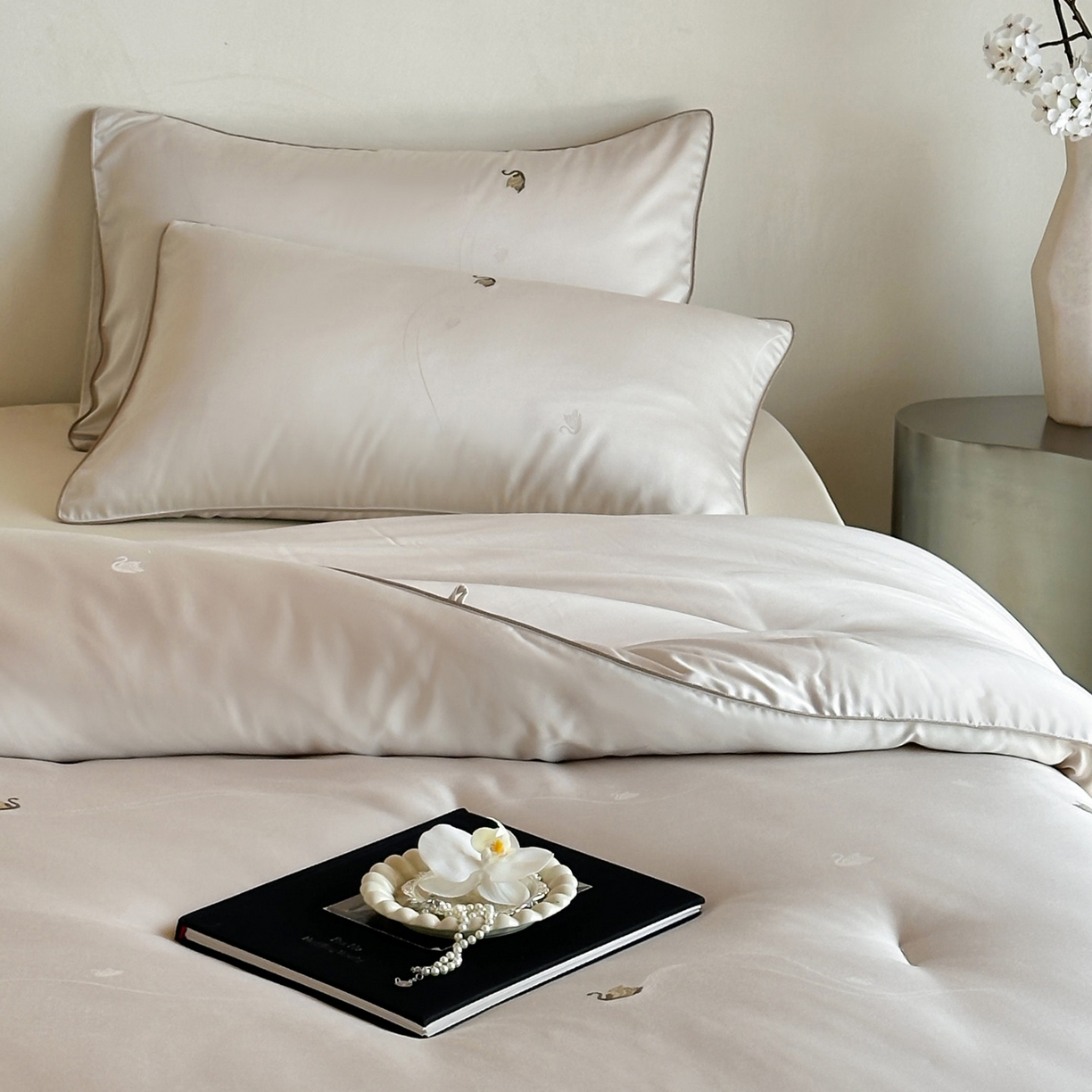 91家纺网 家纺一手货源 找家纺 一加一 2025新款臻翠剪花蛋白抗菌被子被芯-轻羽梦 星空灰