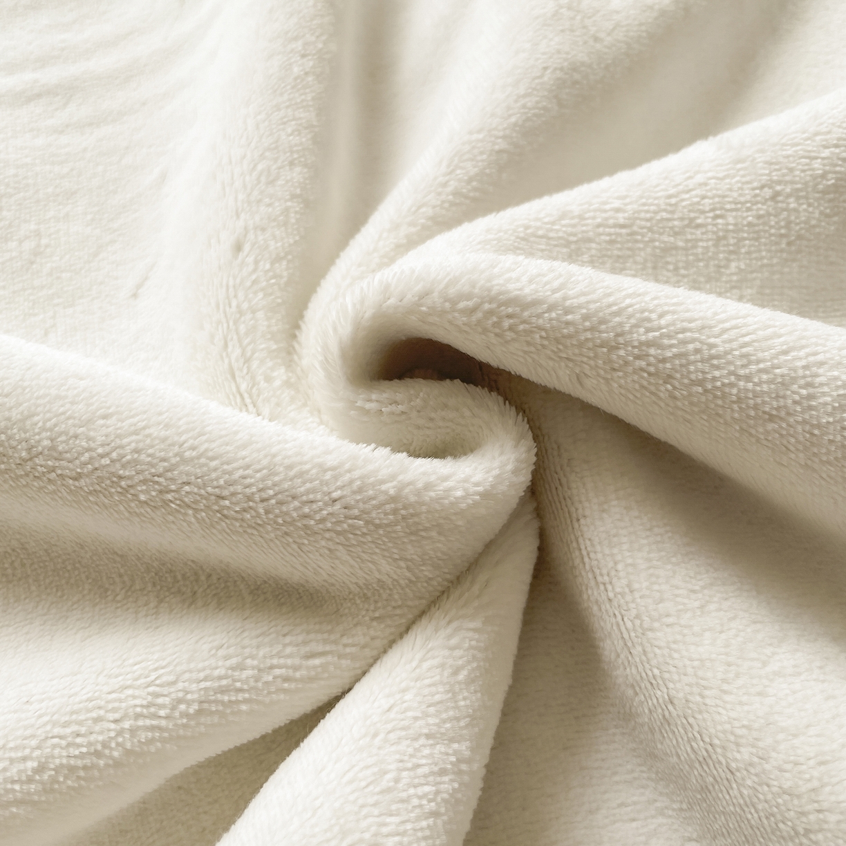 91家纺网 家纺一手货源 找家纺 大元 2025新款200g素色双拼牛奶绒四件套 米白+米灰