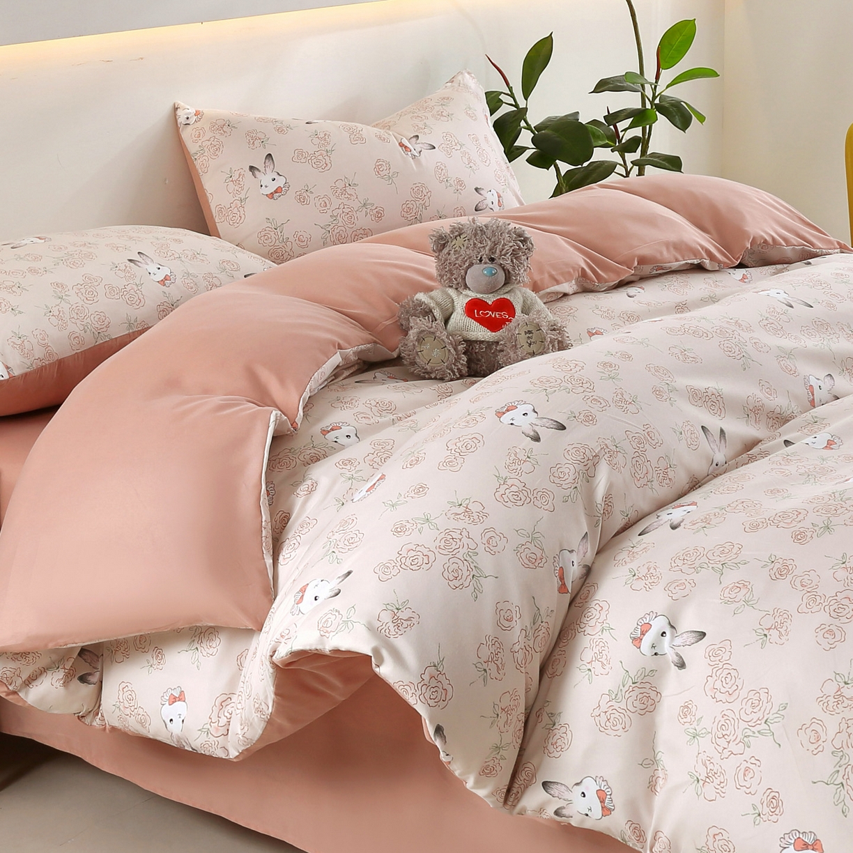 91家纺网 家纺一手货源 找家纺 （总）恋之语 2025新款舒适柔软亲肤爆款芦荟棉四件套货源充足