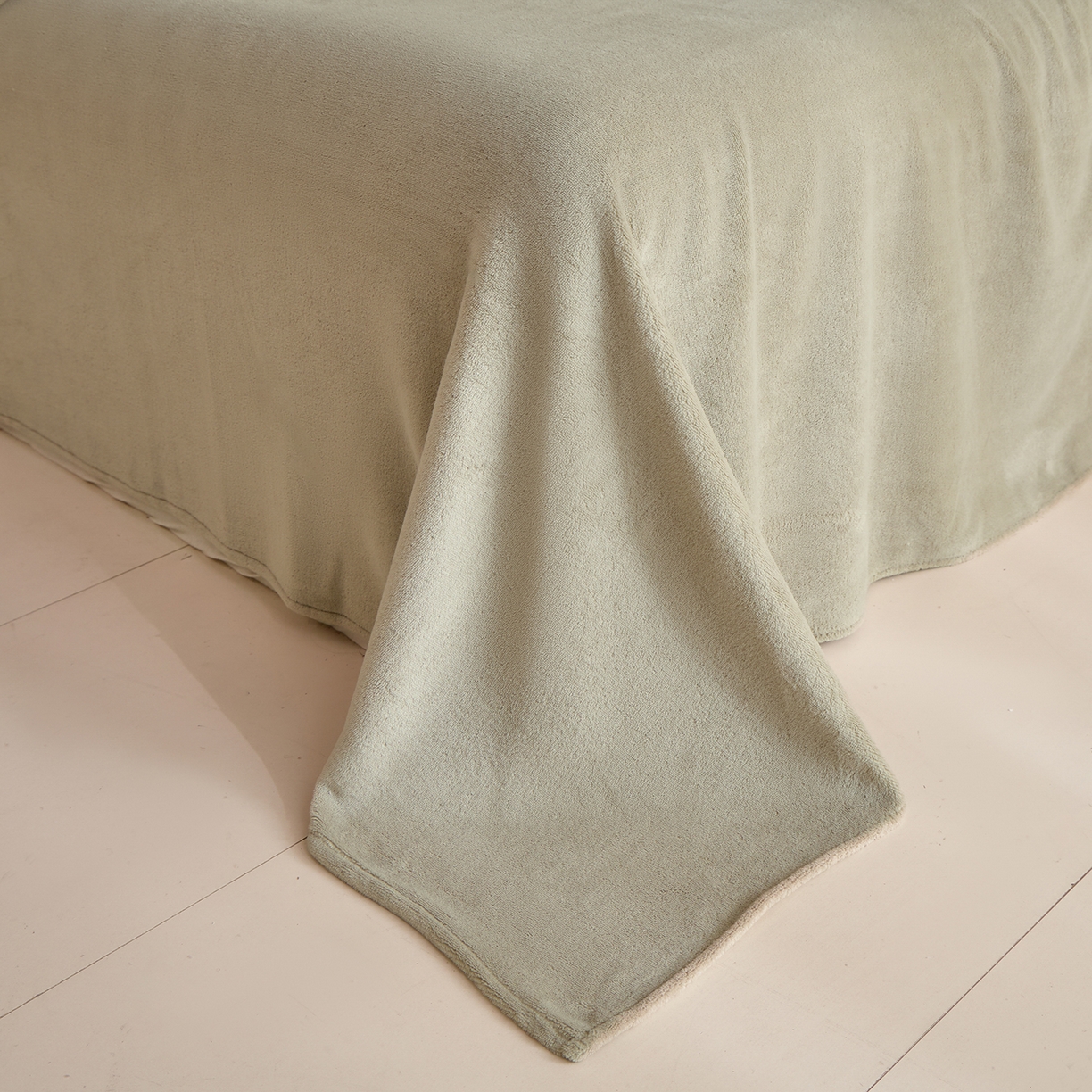 91家纺网 家纺一手货源 找家纺 绒世界 2025新款加厚兔绒提花牛奶绒四件套系列 礼物-卡其