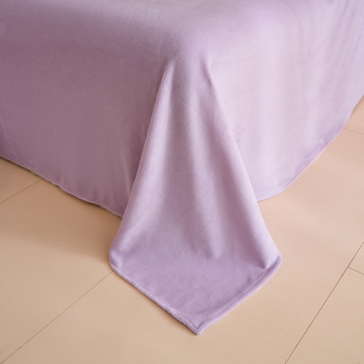 91家纺网 家纺一手货源 找家纺 绒世界 2025新款加厚兔绒提花牛奶绒四件套系列 樱桃-紫