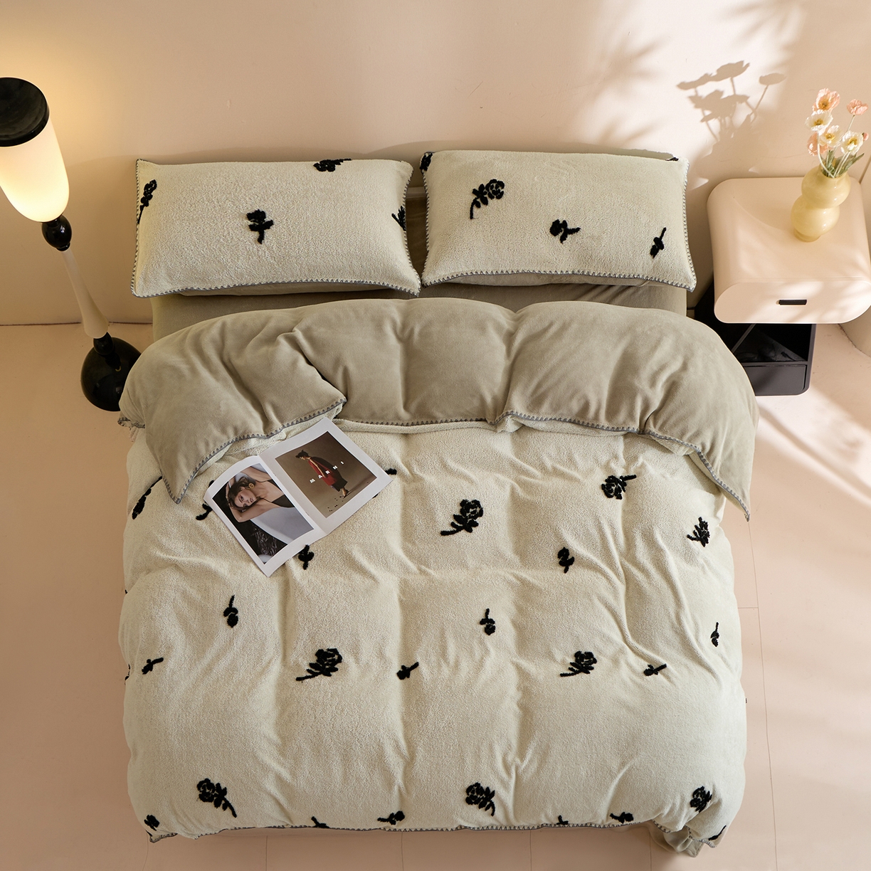 丝印良品 2025新款加厚兔绒提花牛奶绒四件套系列 玫瑰-卡其