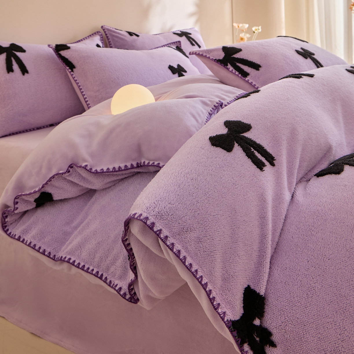 91家纺网 家纺一手货源 找家纺 丝印良品 2025新款加厚兔绒提花牛奶绒四件套系列 礼物-紫