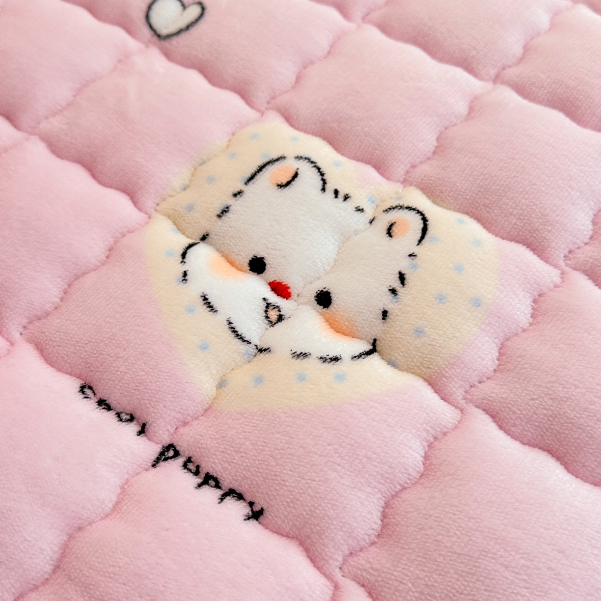 91家纺网 家纺一手货源 找家纺 川悦生活 2025新款A类印花牛奶绒床垫加厚绒保暖床床褥 床垫茶派小狗