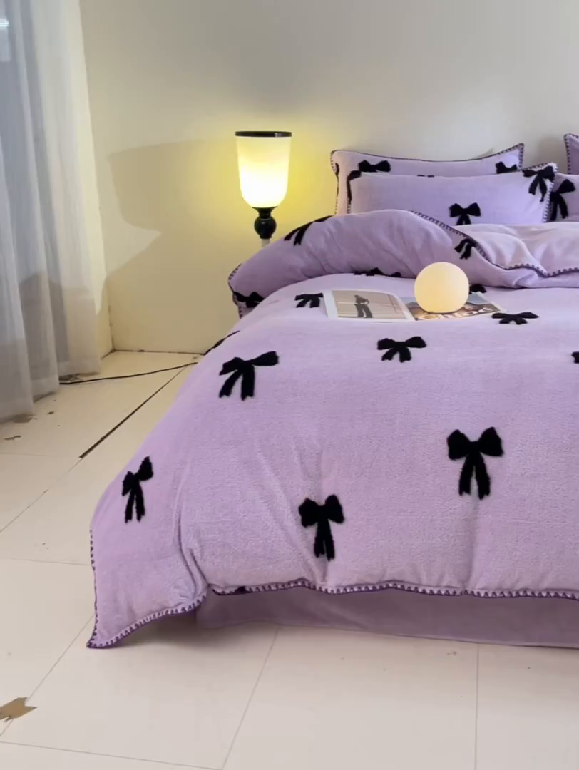 91家纺网 家纺一手货源 找家纺 丝印良品 2025新款加厚兔绒提花牛奶绒四件套系列 礼物-紫