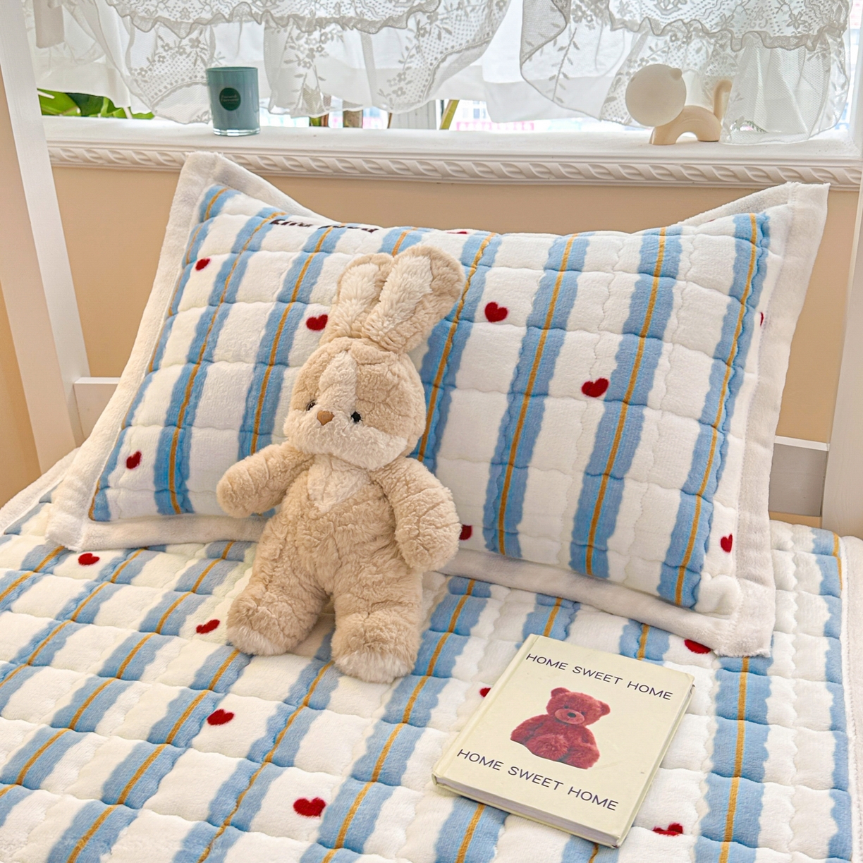 91家纺网 家纺一手货源 找家纺 川悦生活 2025新款A类印花牛奶绒床垫加厚绒保暖床床褥 床垫格心小屋