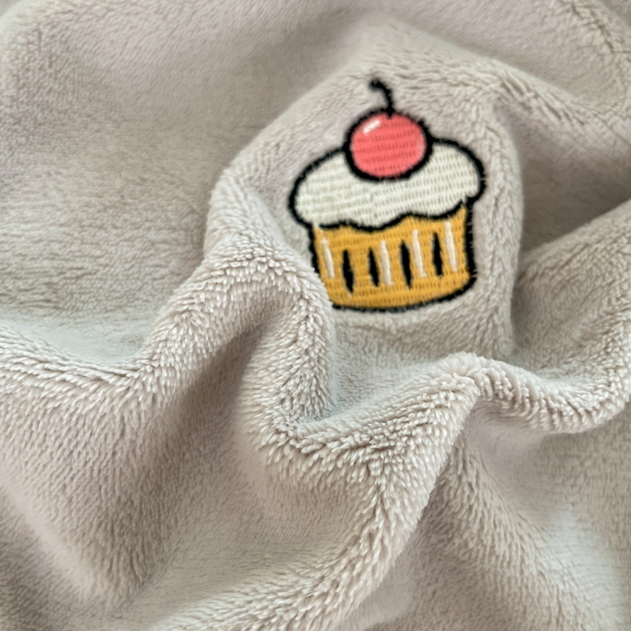 91家纺网 家纺一手货源 找家纺 （总）利欧 2025新款满绣卡通牛奶绒刺绣四件套