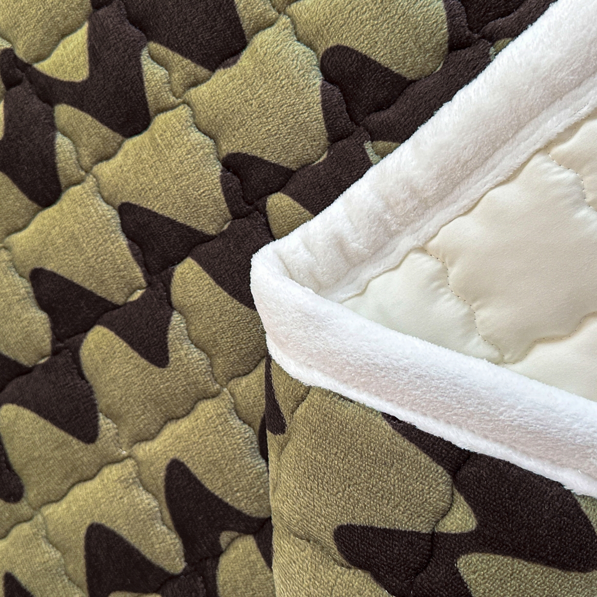 91家纺网 家纺一手货源 找家纺 川悦生活 2025新款A类印花牛奶绒床垫加厚绒保暖床床褥 床垫简-轻咖