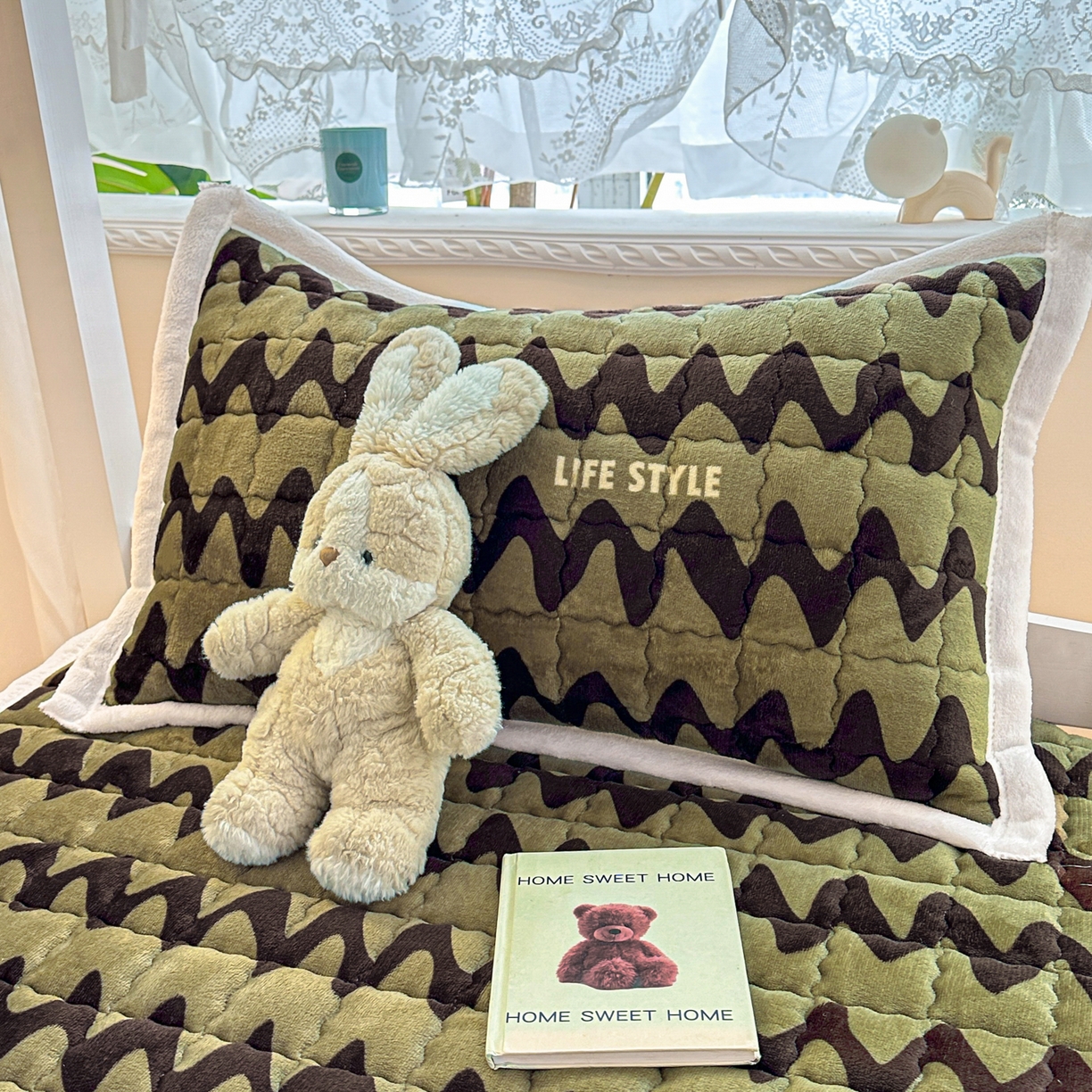 91家纺网 家纺一手货源 找家纺 川悦生活 2025新款A类印花牛奶绒床垫加厚绒保暖床床褥 床垫简-轻咖